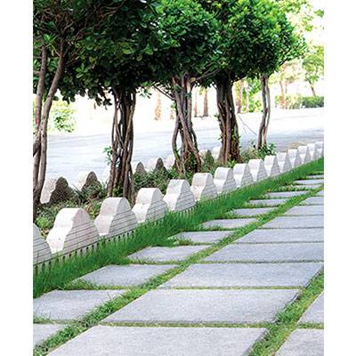قرنیز دور باغچه